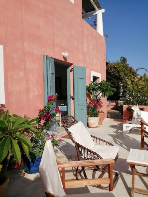 Casa Dei Melograni At Vourlidia Leros Villa Vromolithos Exteriör bild