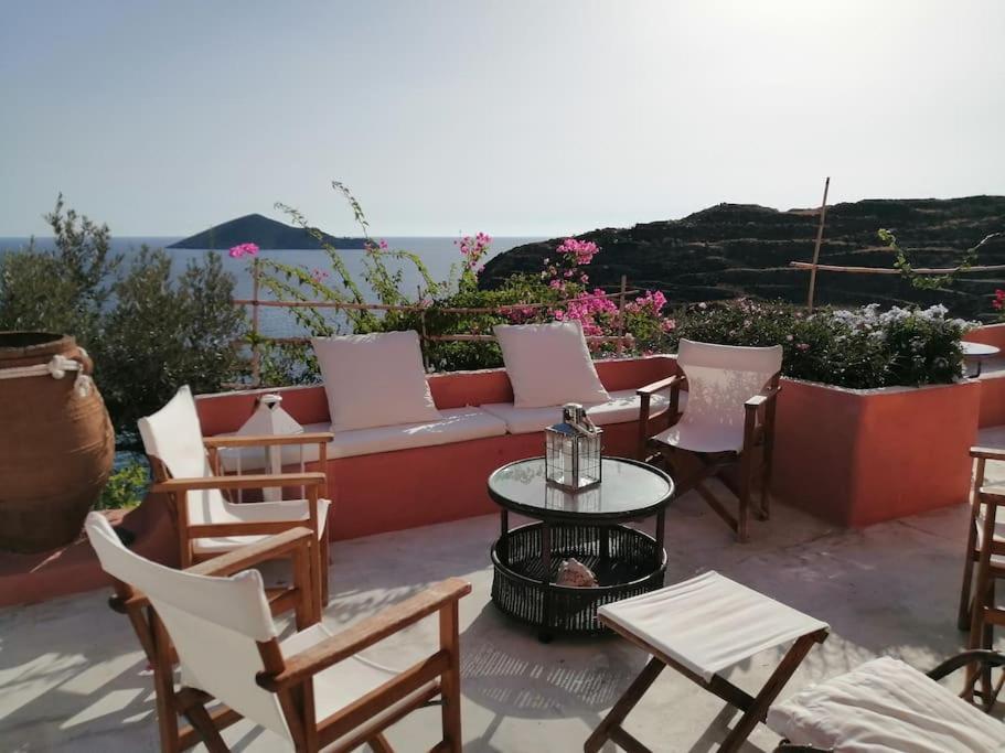 Casa Dei Melograni At Vourlidia Leros Villa Vromolithos Exteriör bild