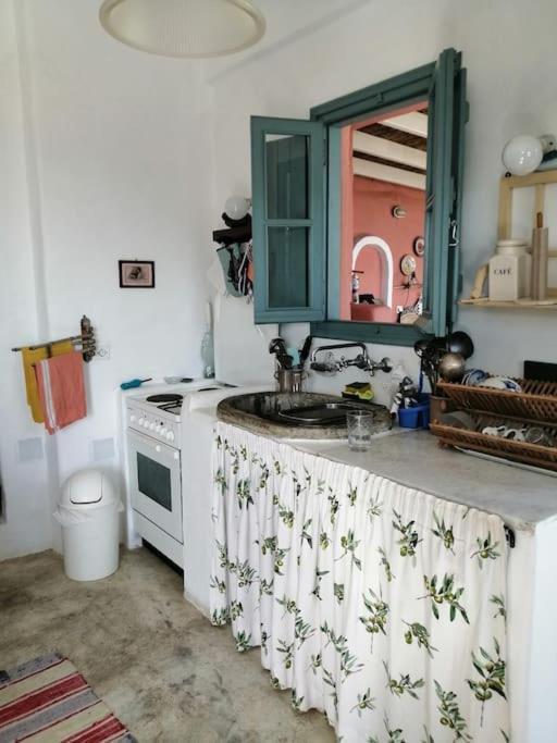 Casa Dei Melograni At Vourlidia Leros Villa Vromolithos Exteriör bild