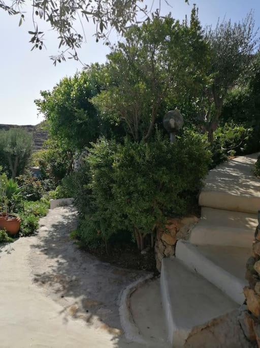Casa Dei Melograni At Vourlidia Leros Villa Vromolithos Exteriör bild
